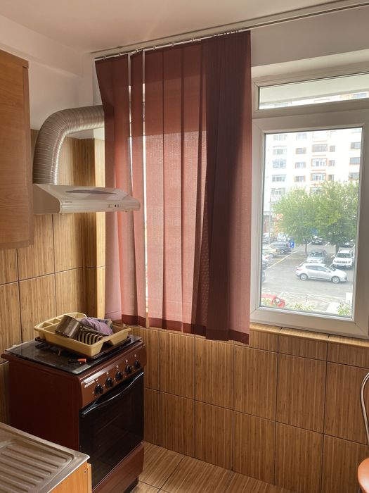 Inchiriez garsoniera