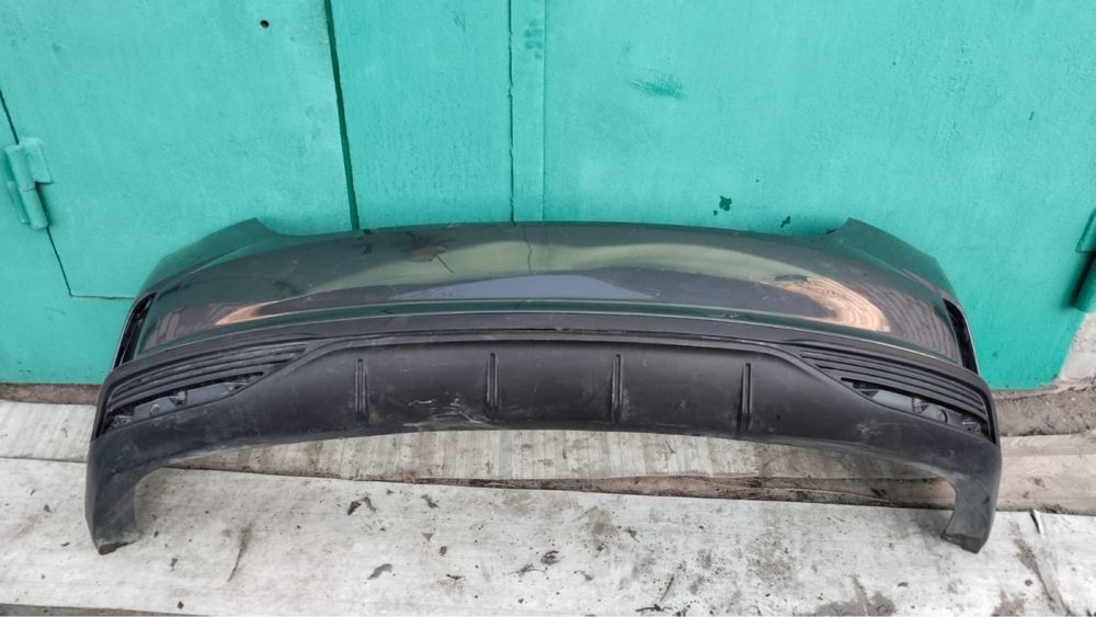 Продам задний бампер на Hyndai Accent