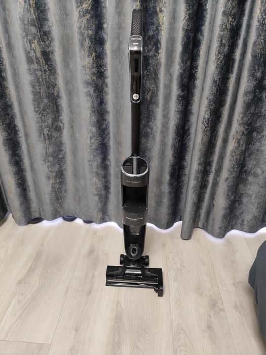 Aspirator cu spălare Rowenta X-Clean 4 – stare perfectă, cu garanție