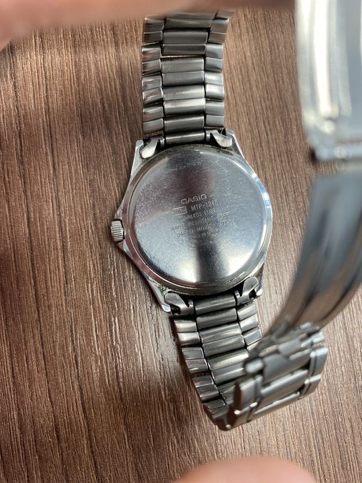 Продам часы Casio