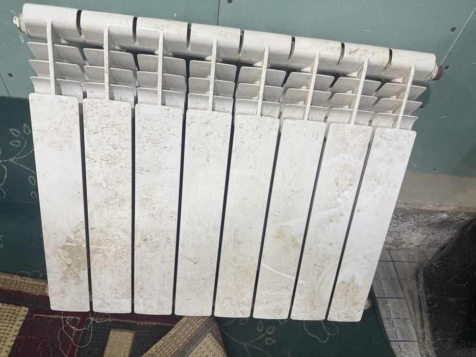 Продается батареии атапление