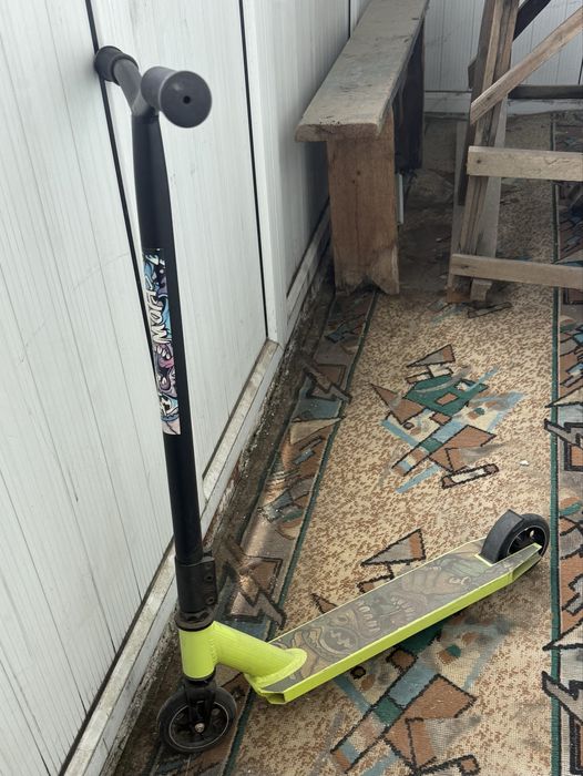 Продам трюковой самокат