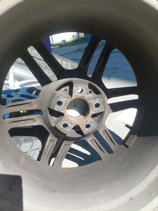 Продавам 18" джанти за Mercedes + зимни гуми Bridgestone Blizzak + болтове