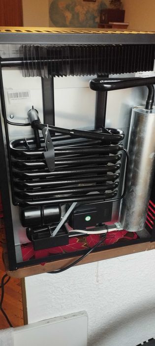 Хладилна витрина за напитки .