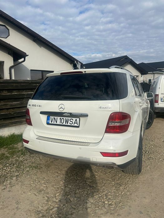 Vând mercedes ml 350