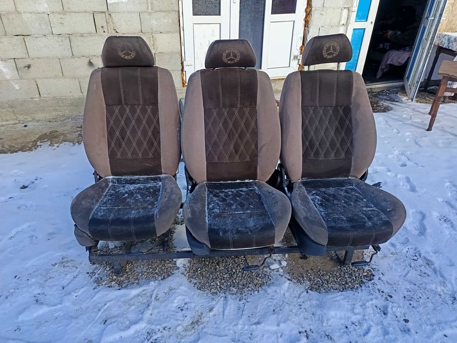 Vând bancheta   sprinter   în stare perfectă! De funcționare