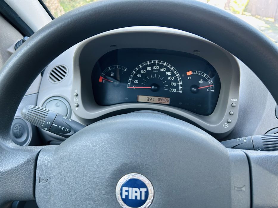 Vand fiat panda 2005 radiat