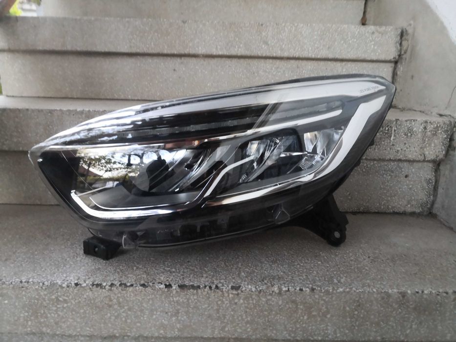 Фар Renault Captur FULL LED ляв/Фар Рено Каптюр Оригинален