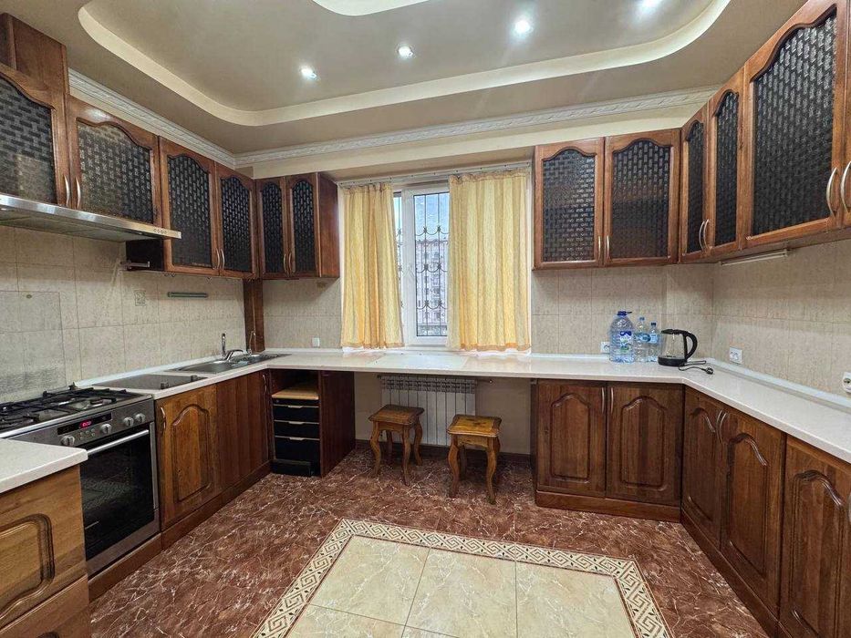 4-комнатная квартира 138 м² Golden House, Ц-2, Алайский