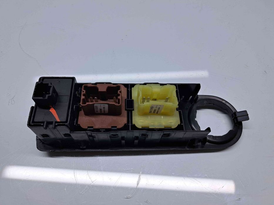 Butoane comanda geamuri sofer Renault Captur (J87) [Fabr 2013-2017] 2
