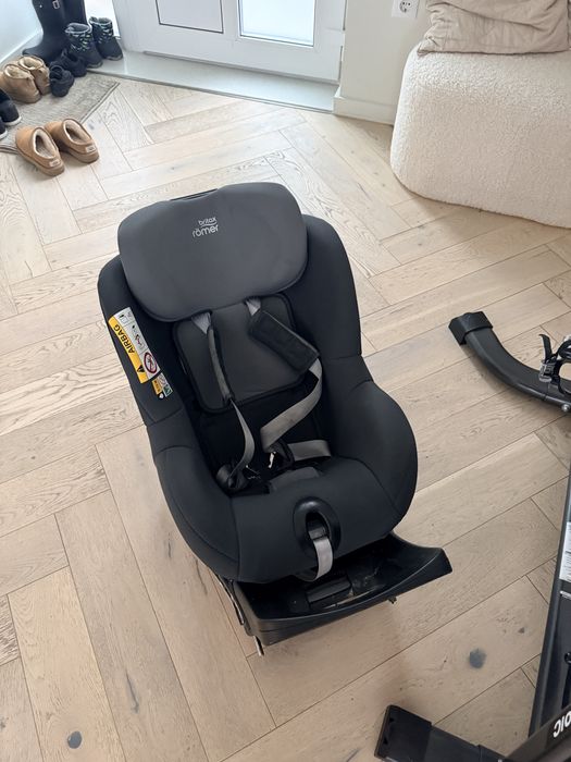 Scaun isofix gri negru Britax
