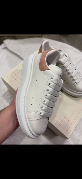 Alexander Mcqueen Premium