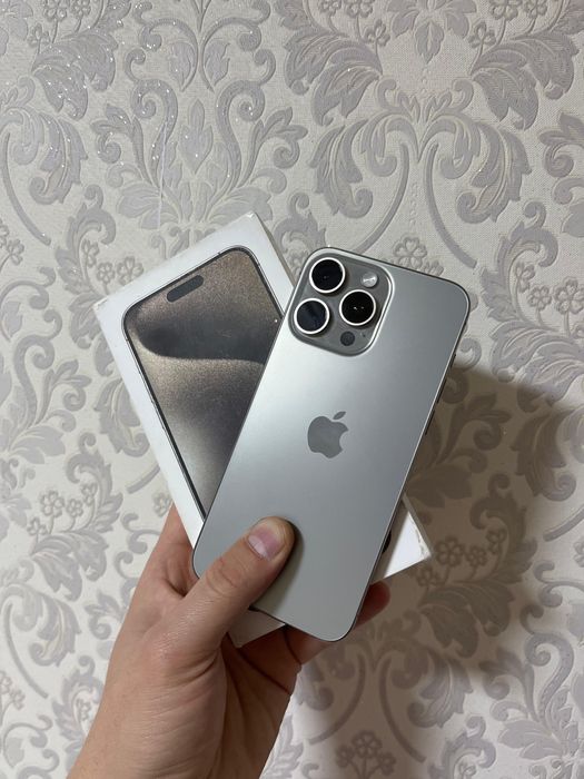 Продам iPhone 15 Pro Max