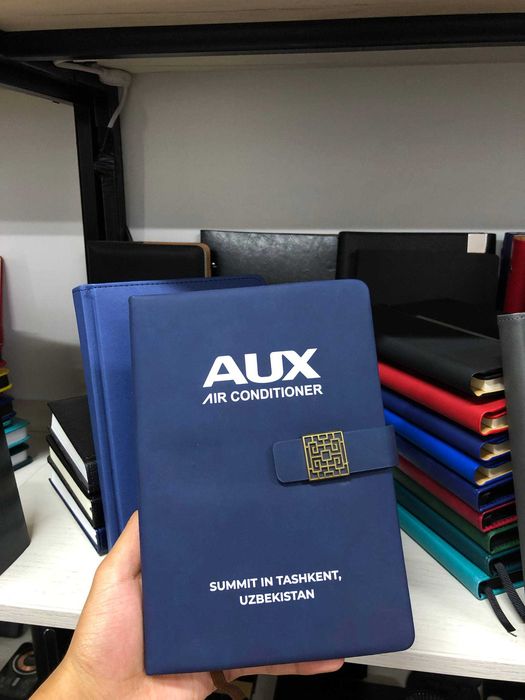 Блокноты, ежедневники с вашим брендом/логотипом