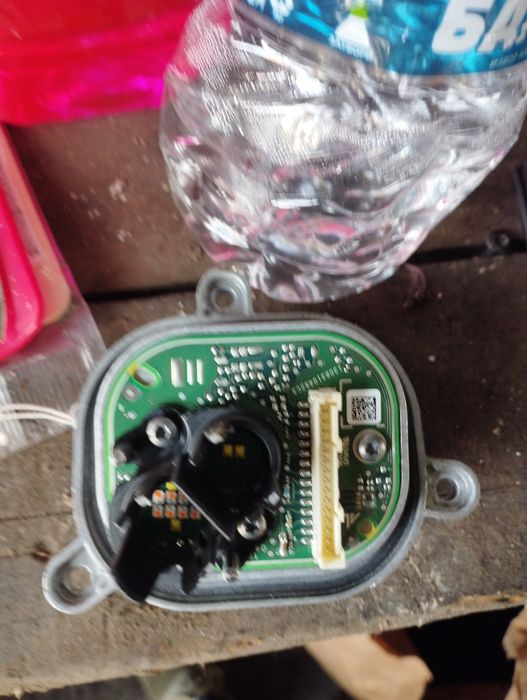 Модули за фарове.