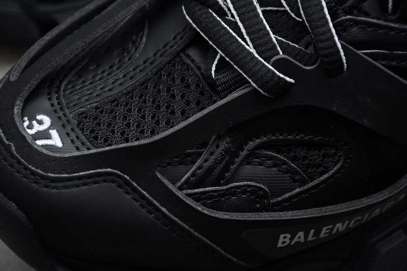 Balenciaga Track 3.0 LED