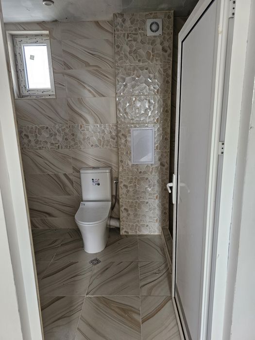 Продава се Тристаен апартамент в Пловдив, Сточна гара - 93 кв.м за 812 €/кв.м - Снимка #5