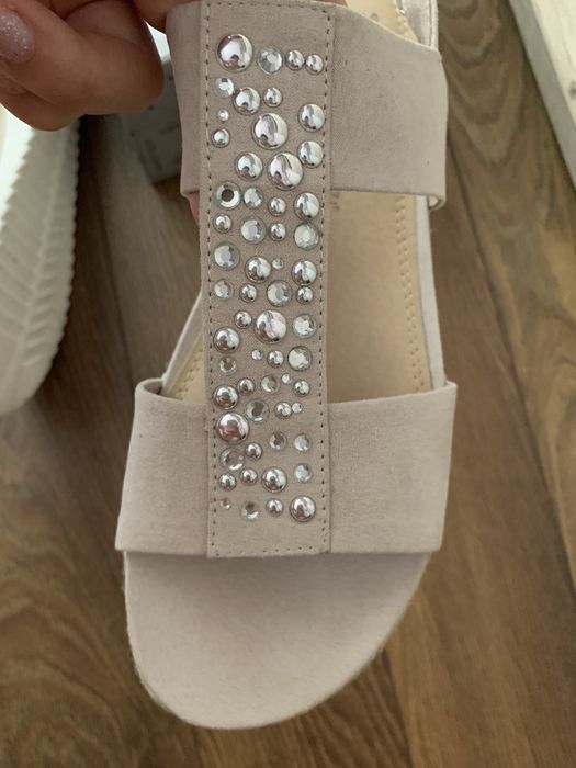 Нови сандали Marco Tozzi