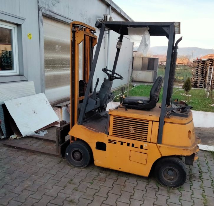 Motostivuitor STILL pe GPL
Dotat cu translație stânga-d