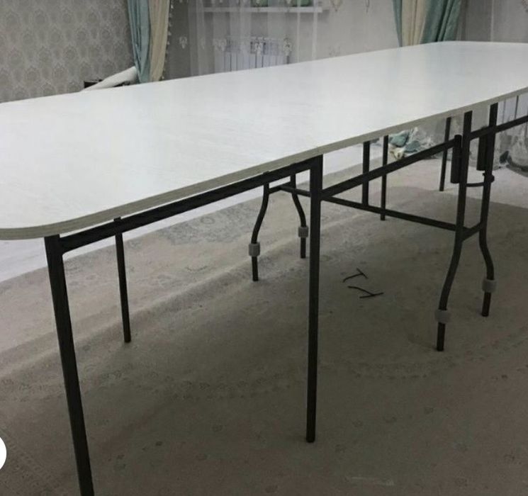 Стол книжка продам