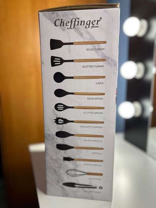 Set de ustensile de bucătărie marca Cheffinger,