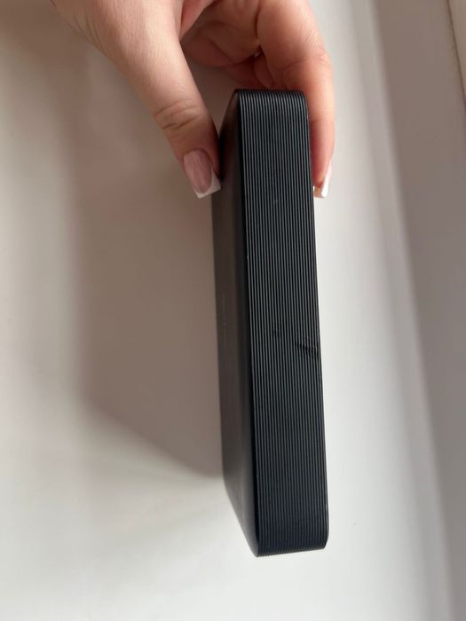 Продам повер банк Redmi