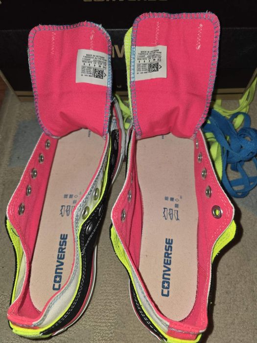 Converse Chuck  Taylor All Star Double Tongue.