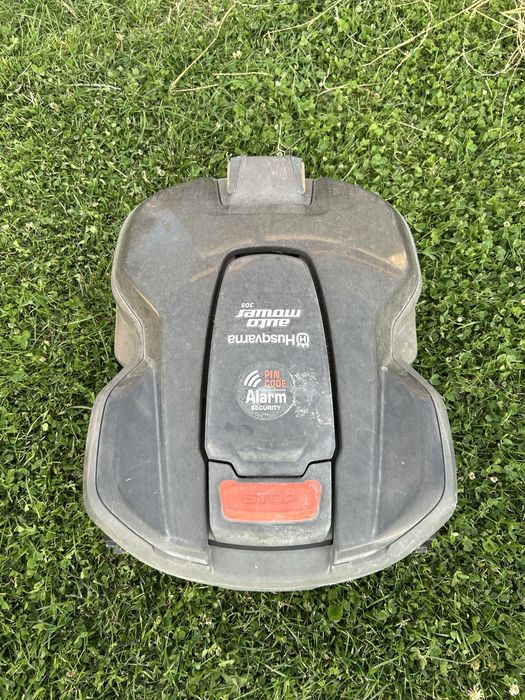 Robot iarba Husqvarna 305