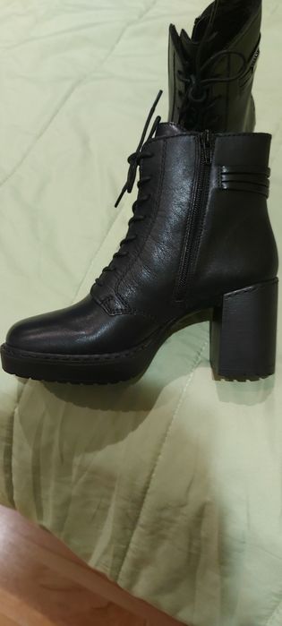 Елегантни Боти от естествена  кожа