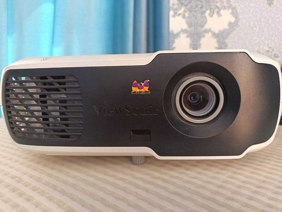ViewSonic PA502S proyektor sotiladi!