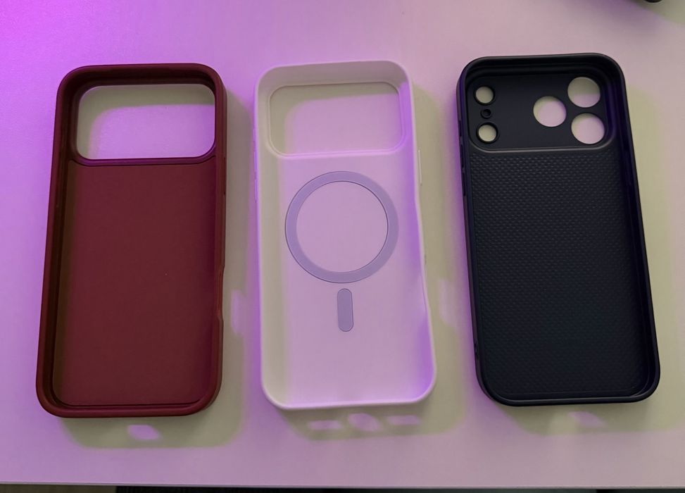 Husa iPhone 17 pro max/pret per buc