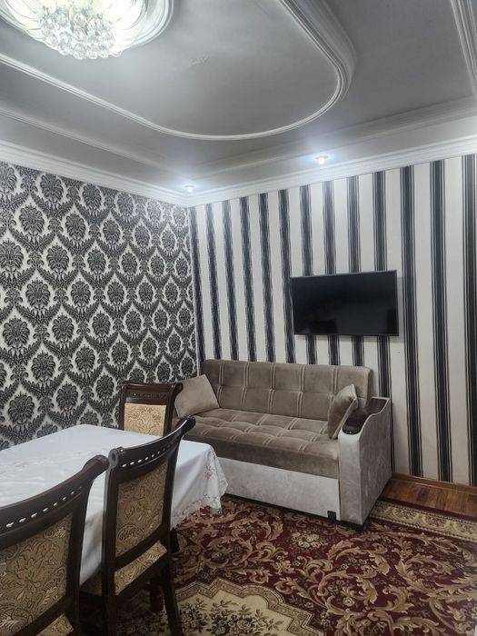 Юнусобод 18 квартал 3 /4 /4 ( СВАЯ ) срочна