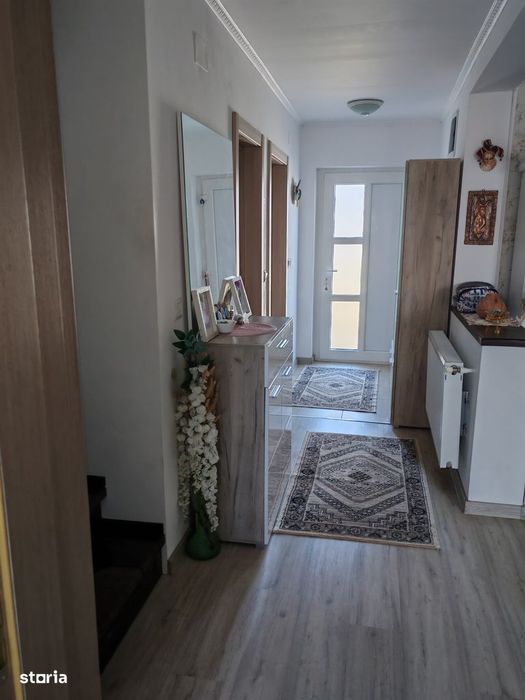 Vânzare Directa De La Proprietar, vând casă 4+1, Sânpetru