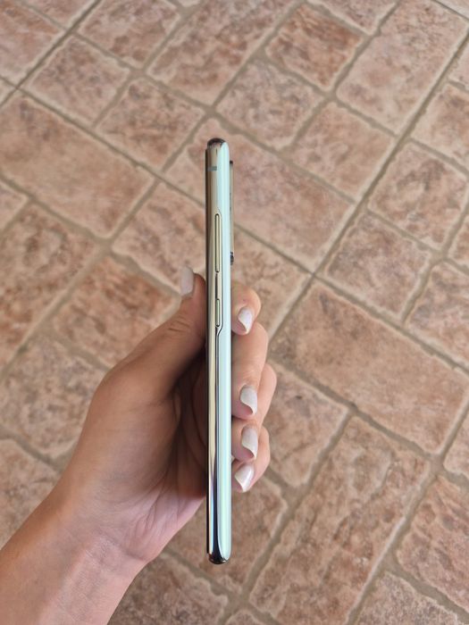 Vând Samsung S20 FE  (2020)