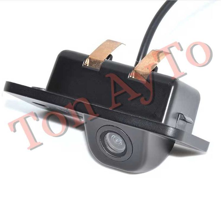 Камера Заден Ход Ауди Audi А3 А4 А5 А6 А8 Q7 Камера за Вграждане Плафон Номер Ауди