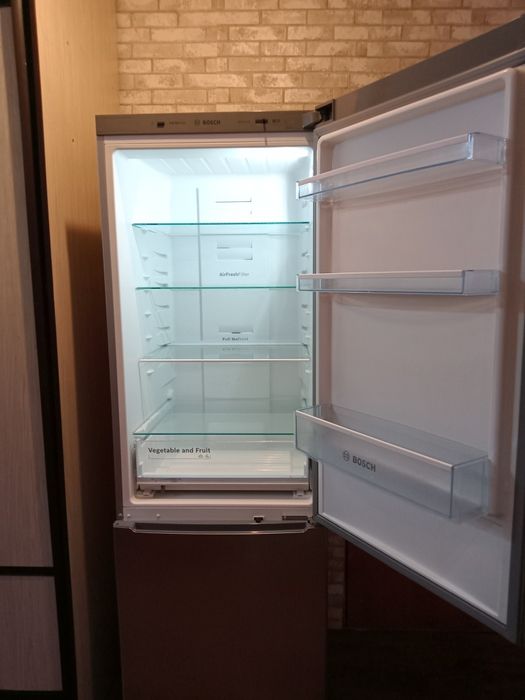 Холодильник Bosh No Frost