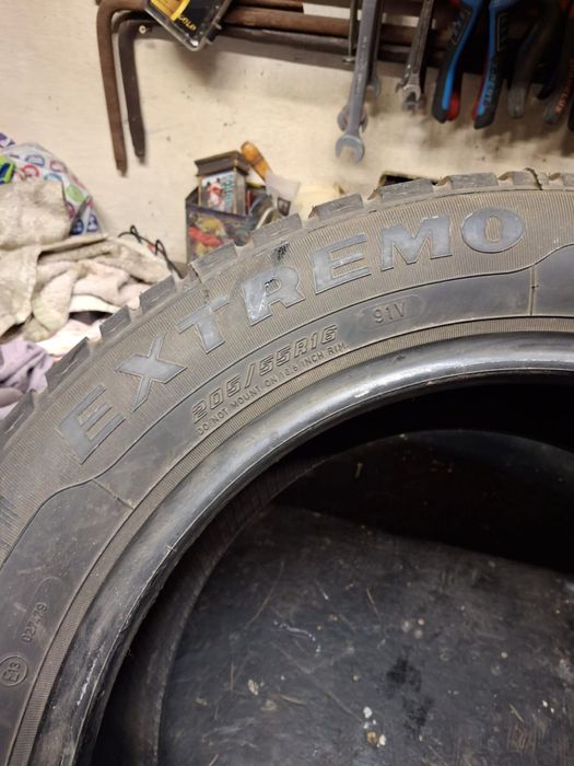 Покрышка автомобильная