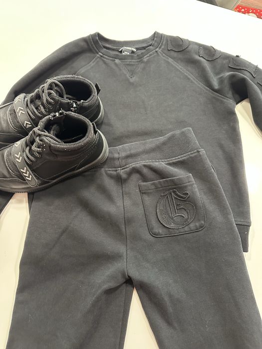 Сет на Guess ! 7 години