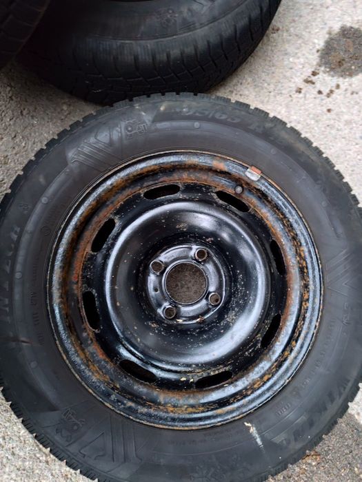 Джанти с гуми за Пежо 4х108