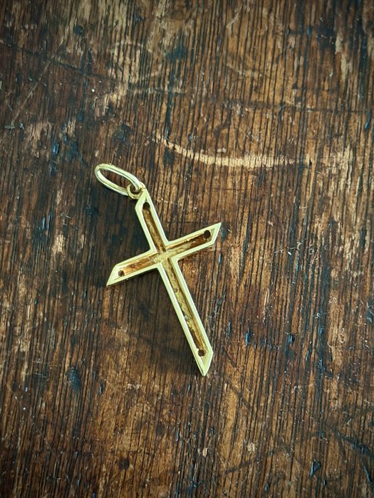Pandantiv Cruce din Aur 14K – 2.1 g (3 x 2 cm)