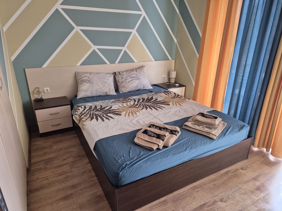 Дава се под наем Тристаен апартамент в Свети Влас - 70 кв.м за 119.34 € - Снимка #1