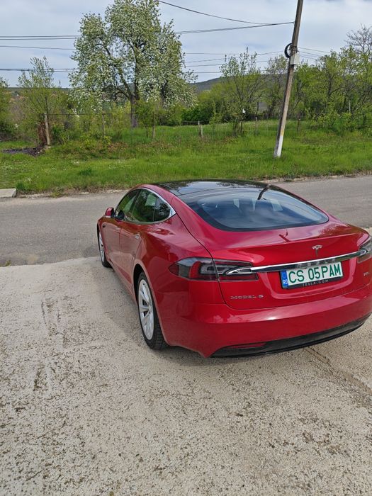 Tesla model S 75d 525cp dual motor