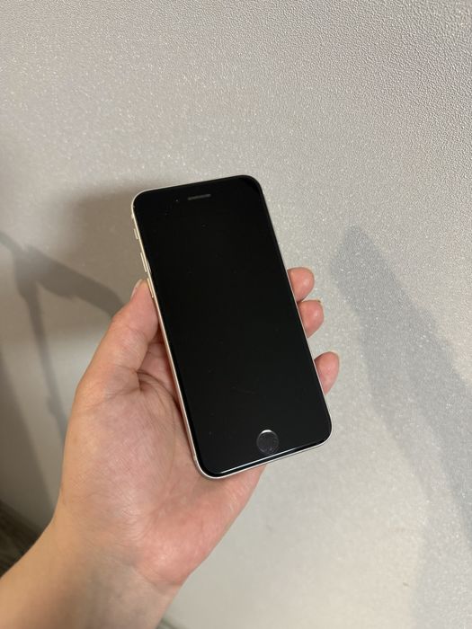 Iphone se айфон се