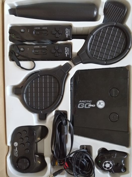 Ретро Интерактивна кенект игра с 48 игри