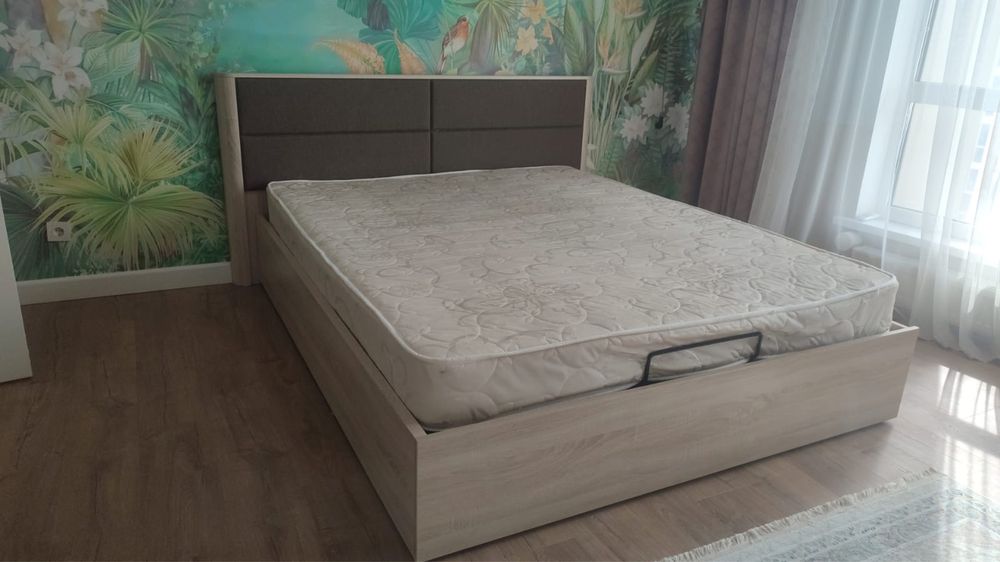 Продается двухспальный кровать