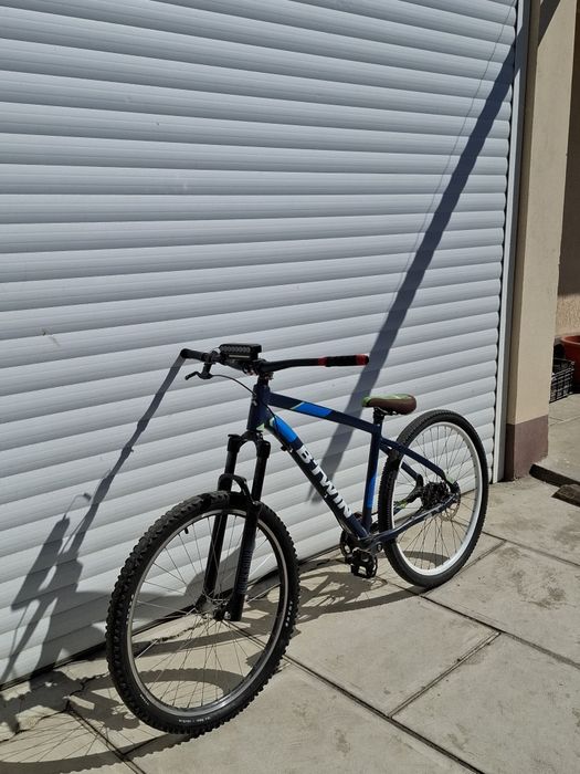 Vând BTWIN ST520