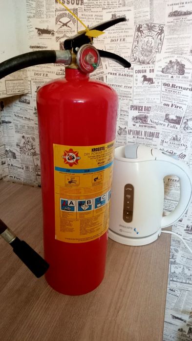 Огнетушитель новый