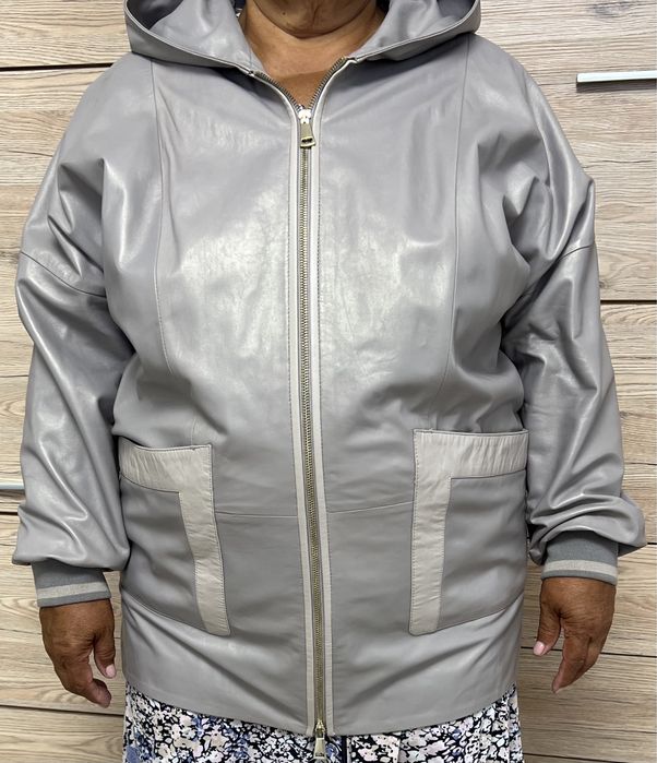 Продам кожаную куртку