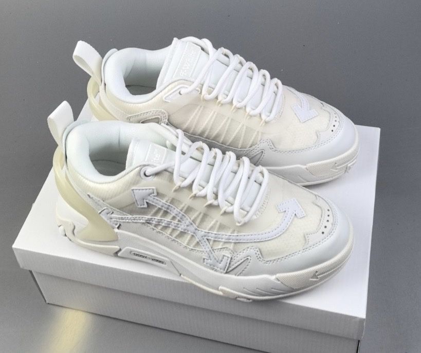 OFF White Odsy  2000