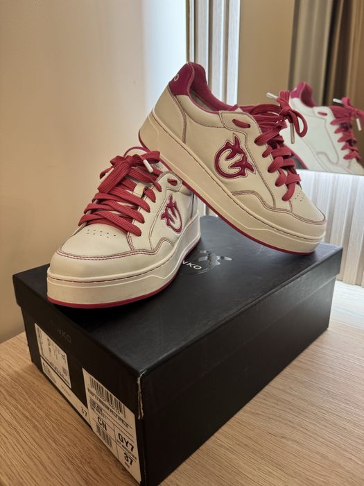 Обувки PINKO 37 размер